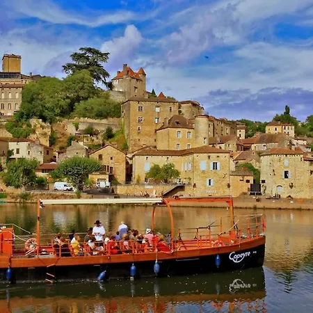 Dom wakacyjny Des Chateaux Entre Les Feuilles - Parc Vue Village *